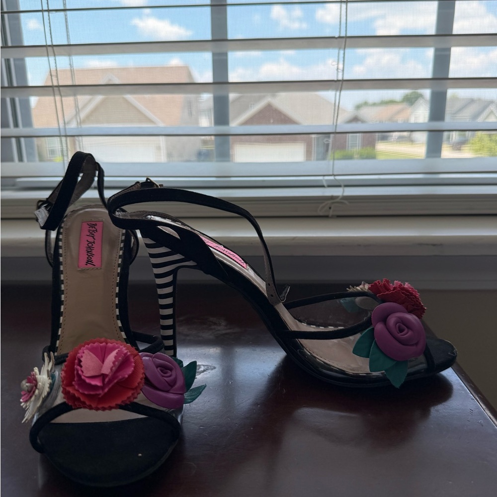 Betsey Johnson Black and Purple Heels with Floral Accent